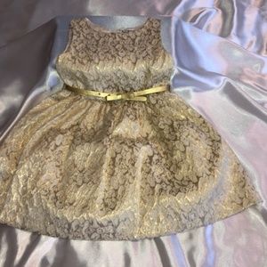 Hartstrings Gold Dress with Belt. Size 4T